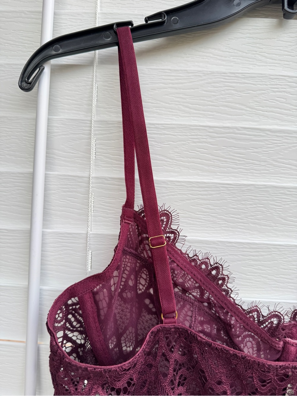 Anthropologie The Giselle Lace Bustier Front Closure Burgundy Lace Bralette L - Picture 9 of 10
